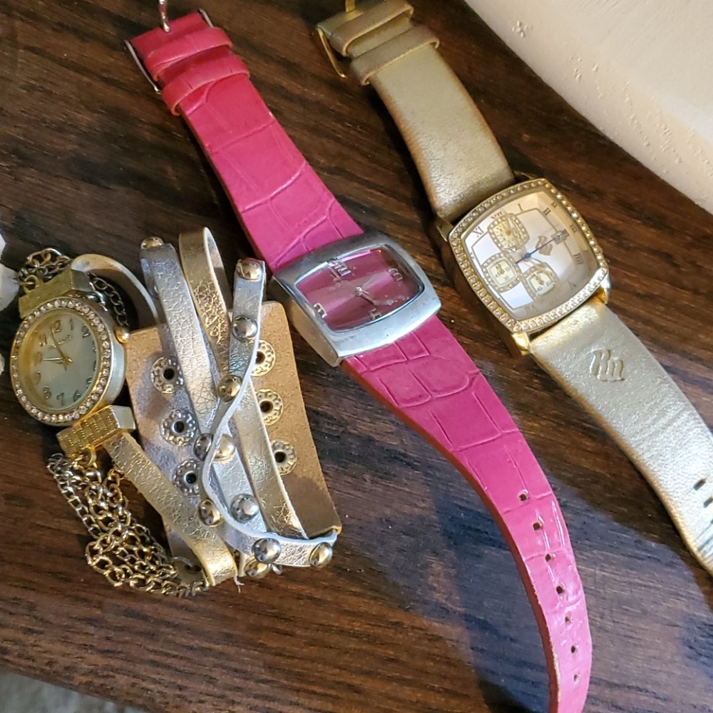Lot of jewelry